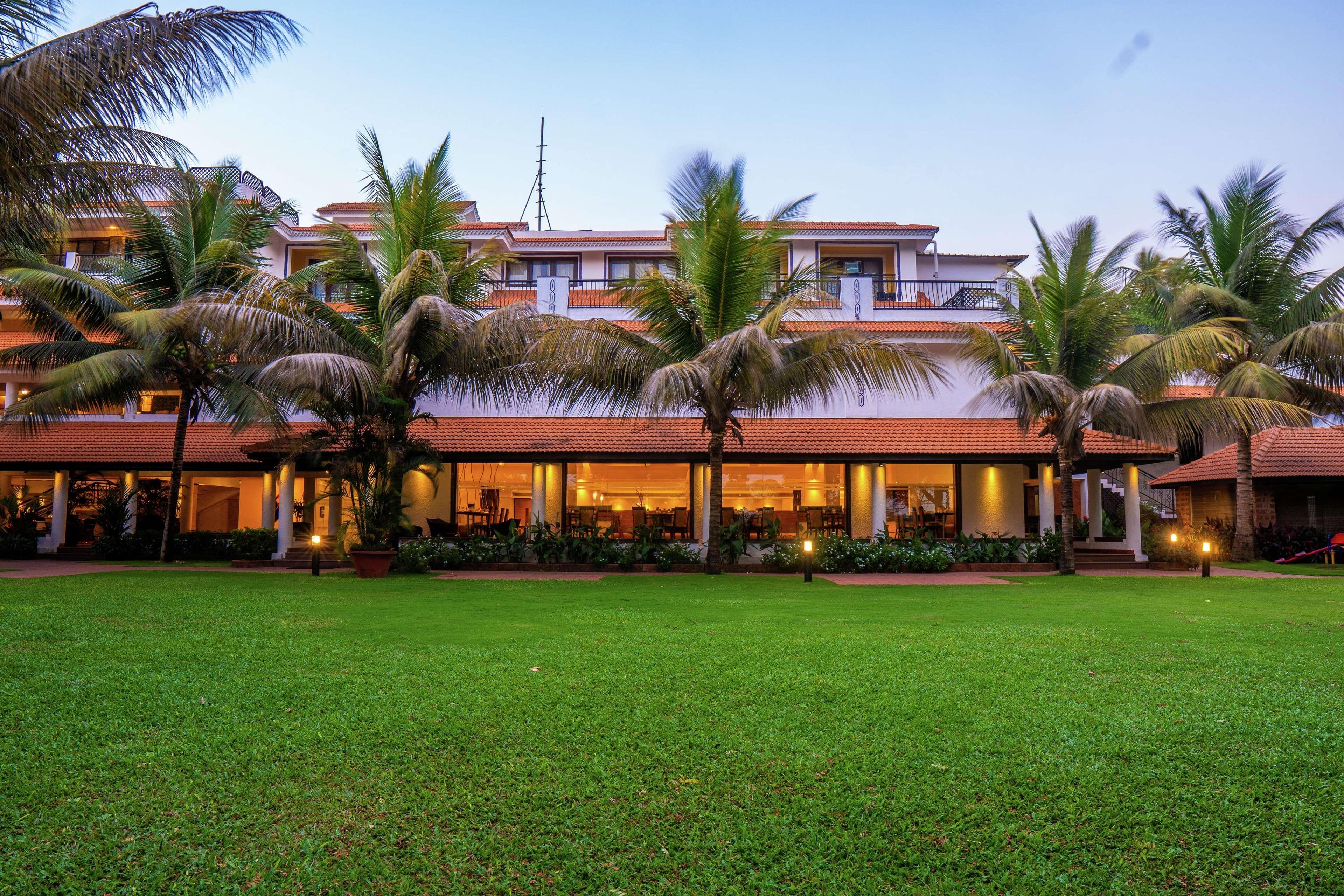 Doubletree By Hilton Hotel Goa - Arpora - Baga מראה חיצוני תמונה