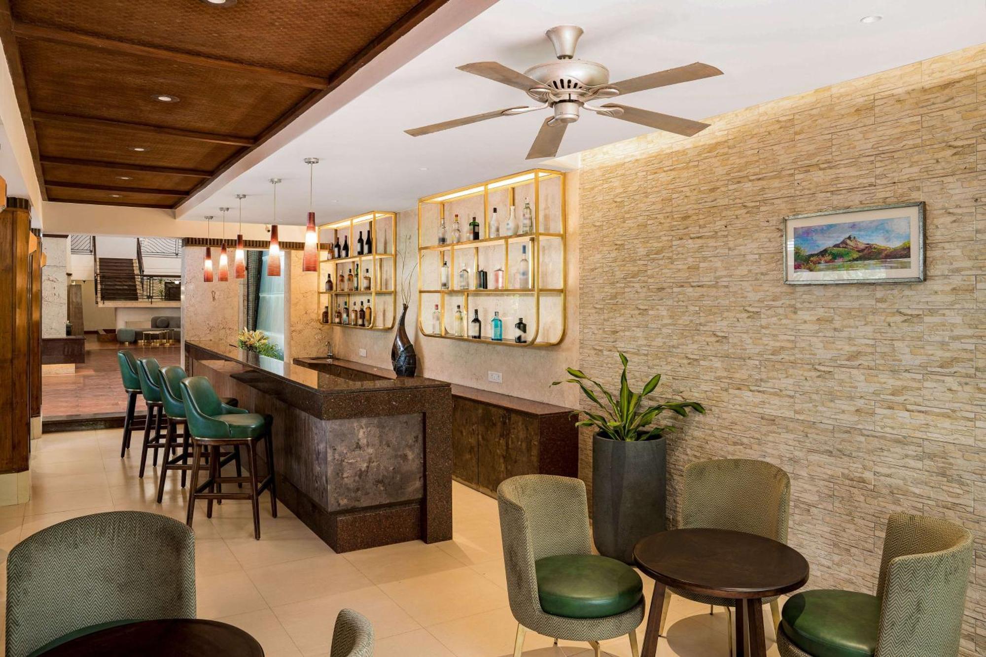 Doubletree By Hilton Hotel Goa - Arpora - Baga מראה חיצוני תמונה